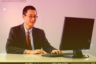 引发市场对锂电行业扩产的关注产业链相关企业纷纷加快扩产步伐