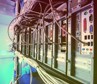 产业数字化方兴未艾电信运营商十四五期间产业数字化类业务仍有望保持较快增速价值有待重估